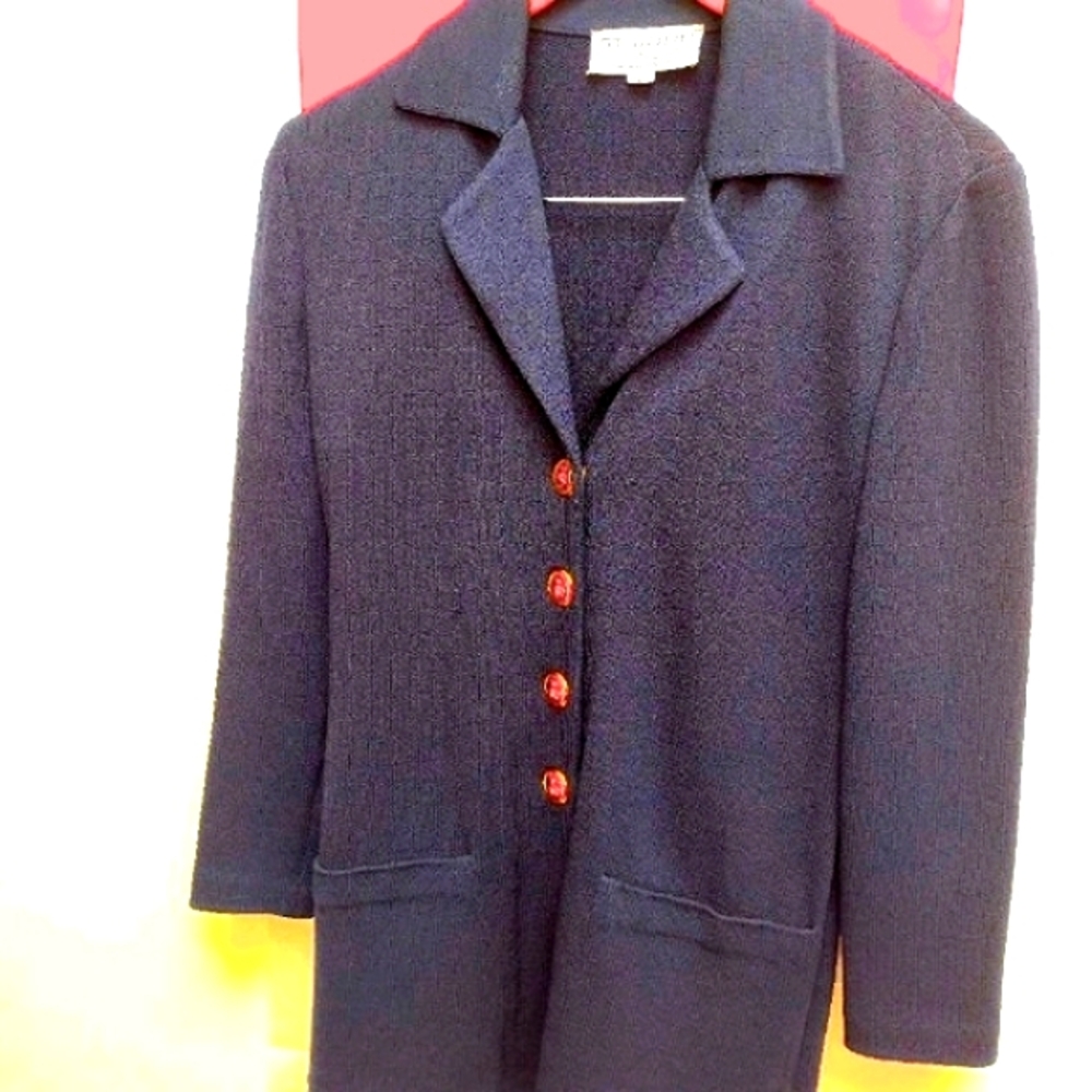 ST. JOHN Timeless Elegance Navy Blue Boucle Topper Coat Gold Clasp HW Classics - Picture 2 of 12